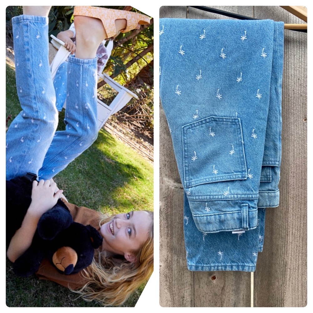 SOLD Pacsun Kids Palm Tree Straight Leg Jeans Embroidered Light Jeans